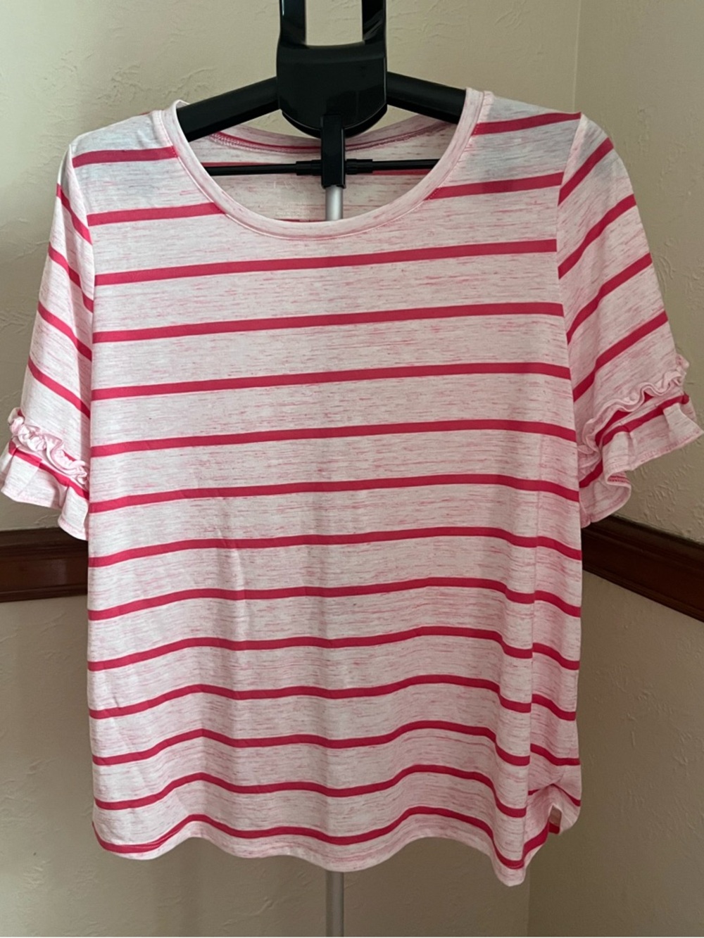 Lane Bryant White & Pink Striped Short Sleeve Tee size 18/20